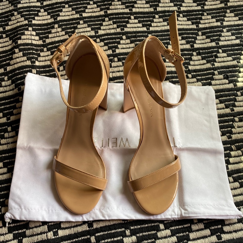 Stuart Weitzman | Walkaway Leather Heels - Picture 1 of 11